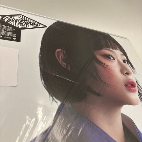 NewJeans How Sweet Hanni Version Target Exclusive CD Album DAMAGED BOX New Jeans - Picture 12 of 12